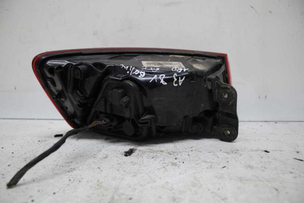 FEU ARRIERE DROIT AUDI A3 BERLINE - Vue 2